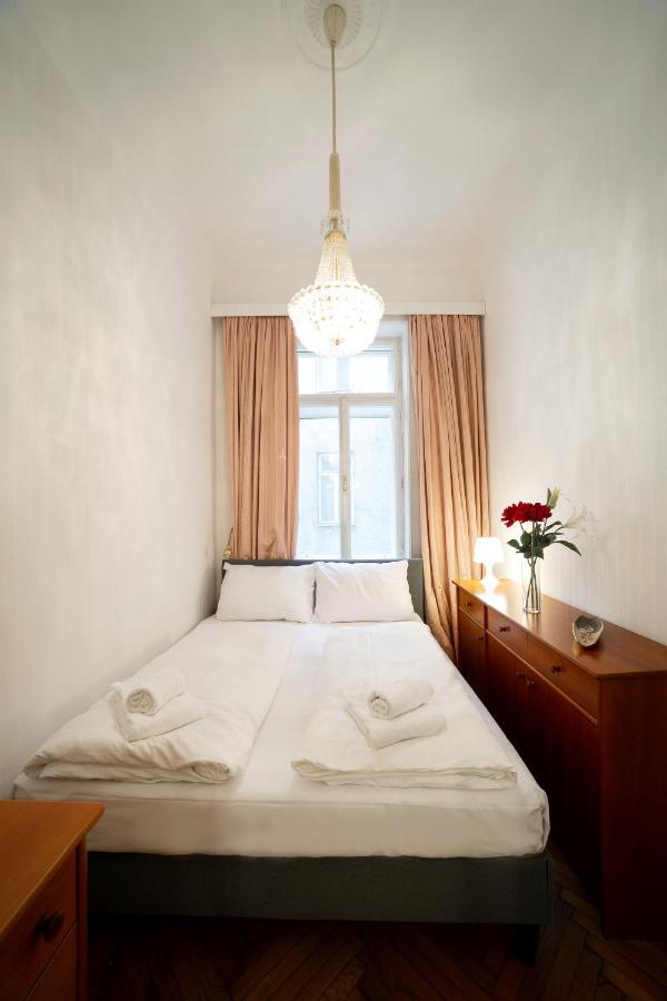 Hideaway Wahring Apartment Viena Exterior foto