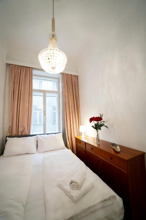Hideaway Wahring Apartment Viena Exterior foto